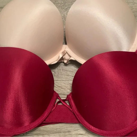 Victoria Secret 2 Satin Bombshell Plunge Bras Rhinestone Logo Strap - Picture 5 of 15